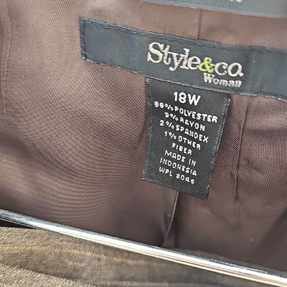 Elegant Womens Pants Suit 18W Brown Pinstripe Lined Double Breast Career Office - Picture 4 of 16